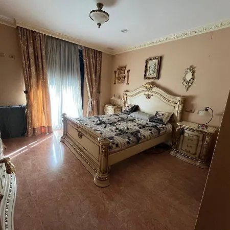 Habitacion En El Centro De * Elche